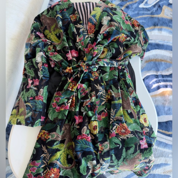 Velvet Robe fully lined - Picture 3 of 8